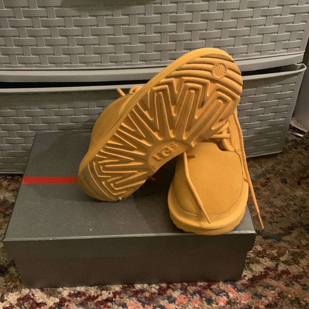 UGG boots - Picture 4 of 4